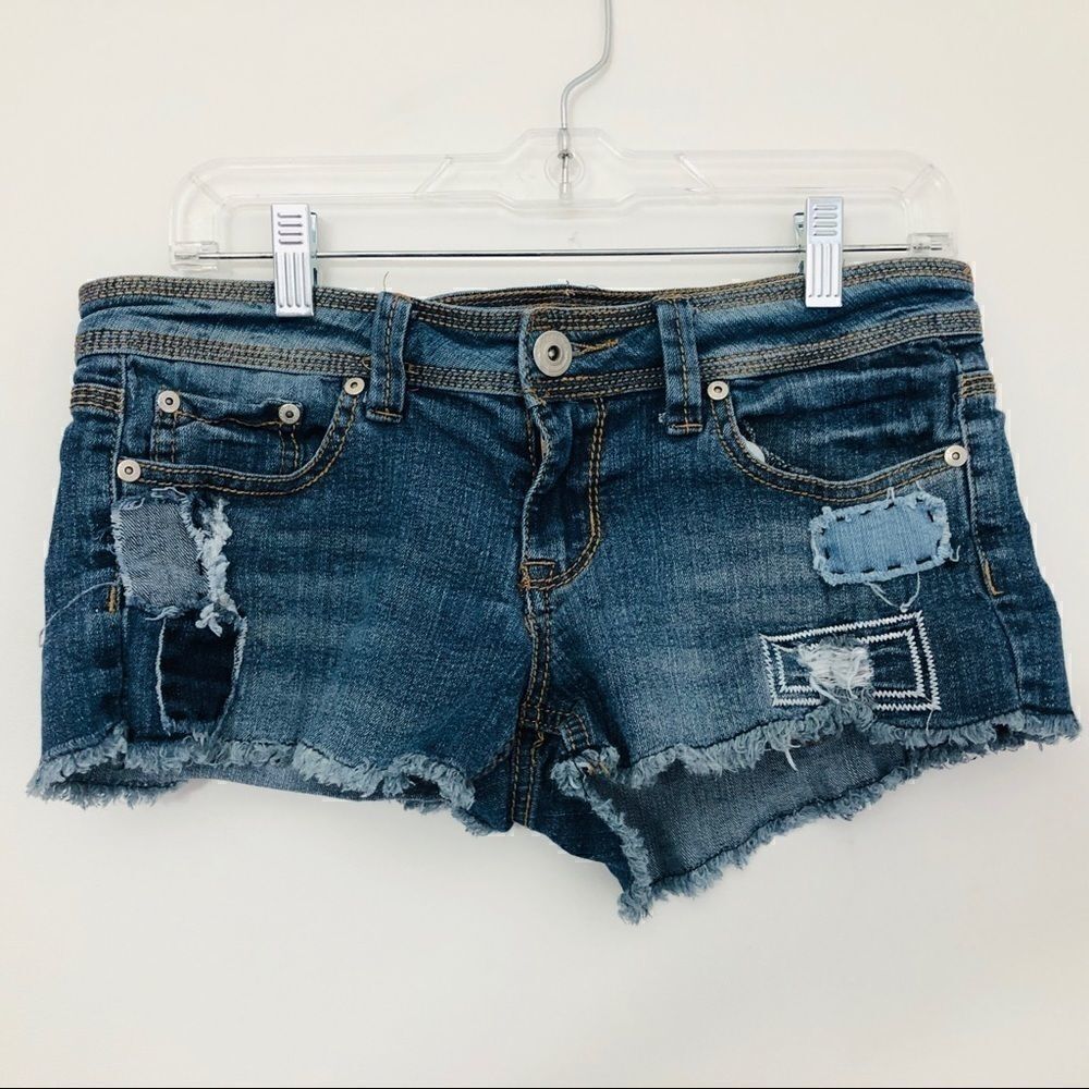 Set of TWO Size 7 Distressed Jean Shorts!! - Picture 11 of 14